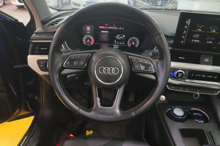 Used Audi A4L 2022 40 TFSI Fashion Dynamic Model
