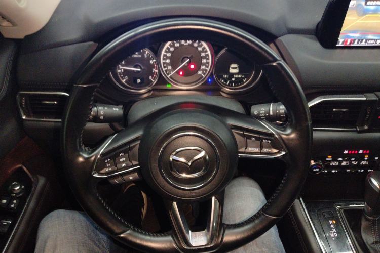 Used Mazda CX-8 2019 2.5L Two-Wheel Drive Luxury Version Steering Wheel
