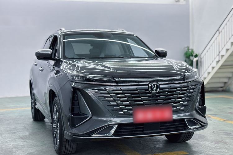 Used Changan CS75 PLUS 2023 3rd Generation 1.5T Automatic Prestige Model
