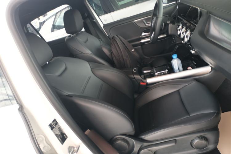 Used Mercedes-Benz EQA 2022 EQA 260 Right Front Seat