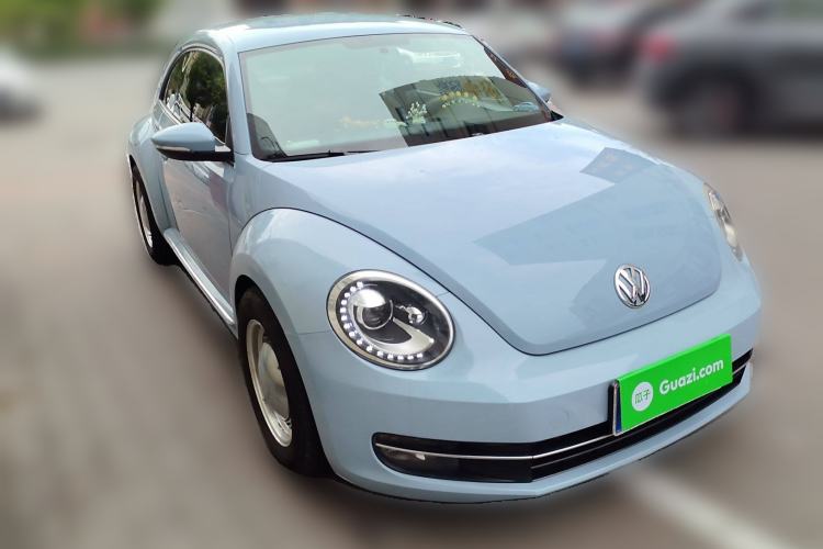 Used Volkswagen Beetle 2015 180TSI model
