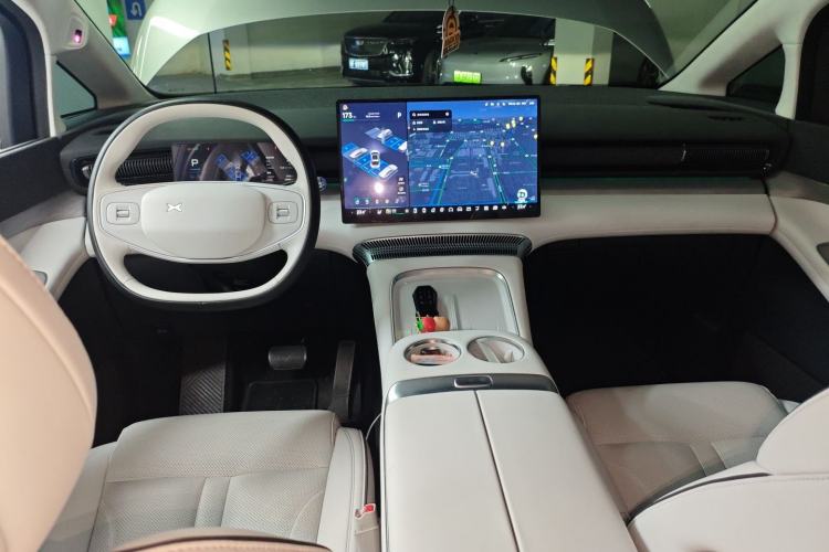 Used XPeng X9 2024 610 Long-Range Pro

