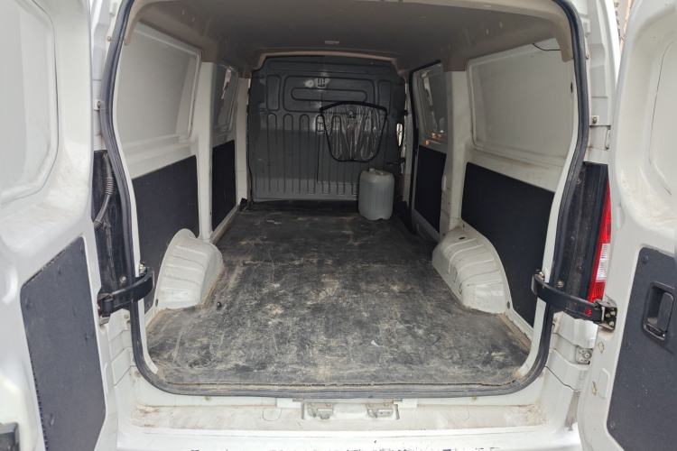 Used CHANGAN KAICHENG Ruixing EM80 2022 Flat-Top Double-Door 2-Seater 60kW 41.86kWh Trunk