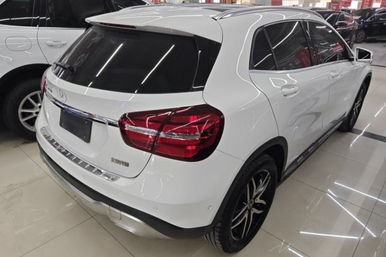 Used Mercedes-Benz GLA 2017 GLA 200 Fashion Model