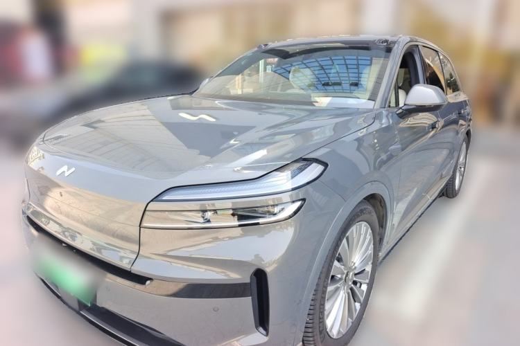 Used ONVO Luxeed L90 2025 Model—Ultra Six-Seater Version