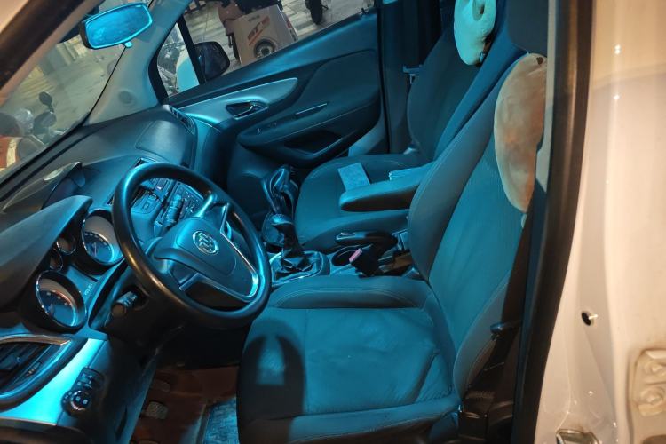 Used Buick Encore 2013 1.4T Manual Two-Wheel Drive Entry Model
