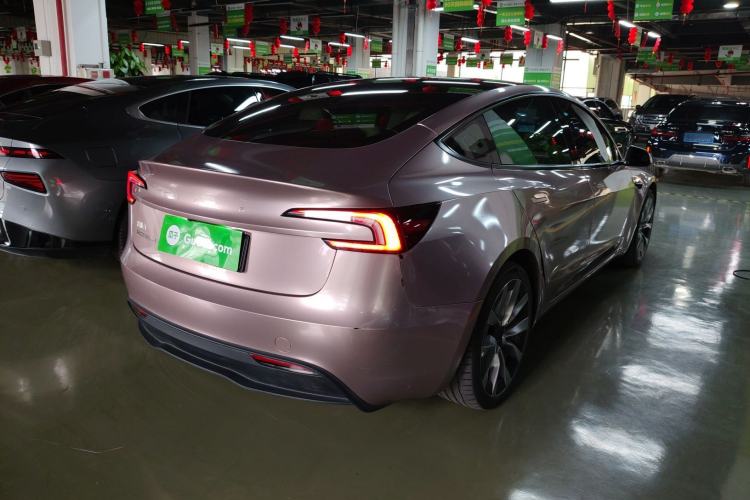 Used Tesla Model 3 2023 Long-Range All-Wheel-Drive Version