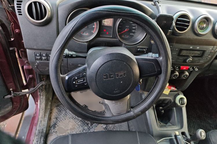 Used BAIC Off-Road BJ40 2014 2.4L Manual Cross-Country Edition
