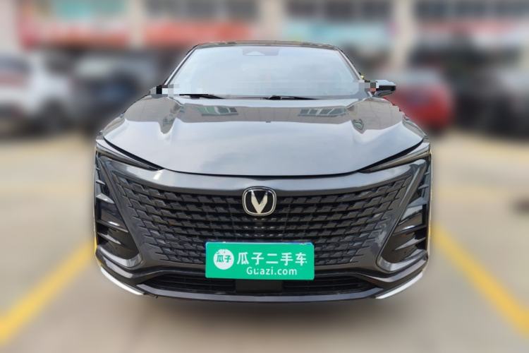 Used CHANGAN UNI-T 2023 Second-Generation 1.5T Prestige Model Front
