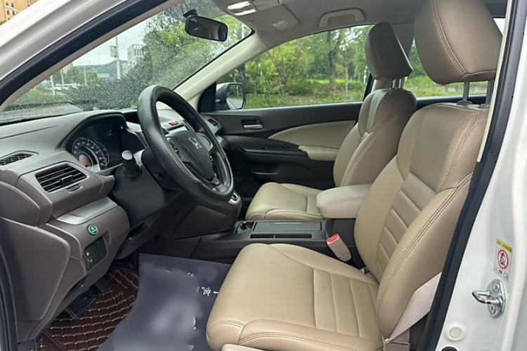 Used Honda CR-V 2012 2.0L two-wheel drive urban version