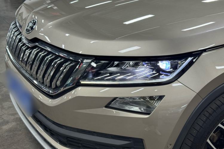 Used Skoda Kodiaq 2021 TSI330 7-Seater Two-Wheel-Drive Luxury Plus Edition
