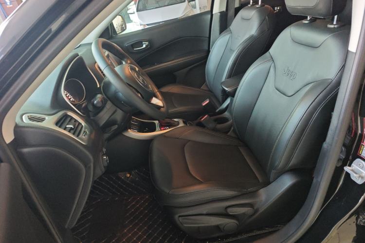 Used Jeep Compass 2017 200T Automatic Family Edition