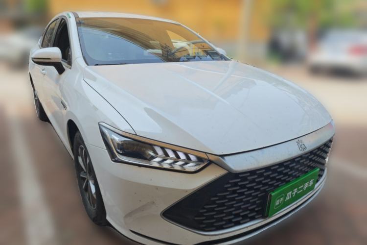 Used BYD Qin PLUS 2024 HONOR Edition DM-i 55KM Leading Model Front Right 45 Deg
