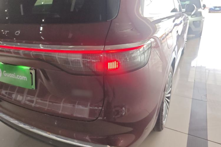 Used Hima AITO M8 2025 Extended-Range Ultra Version 53.4 kWh 5-Seater Edition
