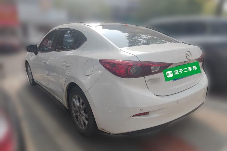 Used Mazda 3 Axela 2014 Sedan 1.5L Automatic Luxury Model