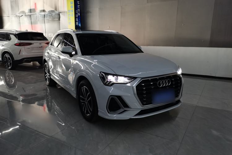 Used Audi Q3 2023 35 TFSI Progressive Dynamic Edition (1.4T)