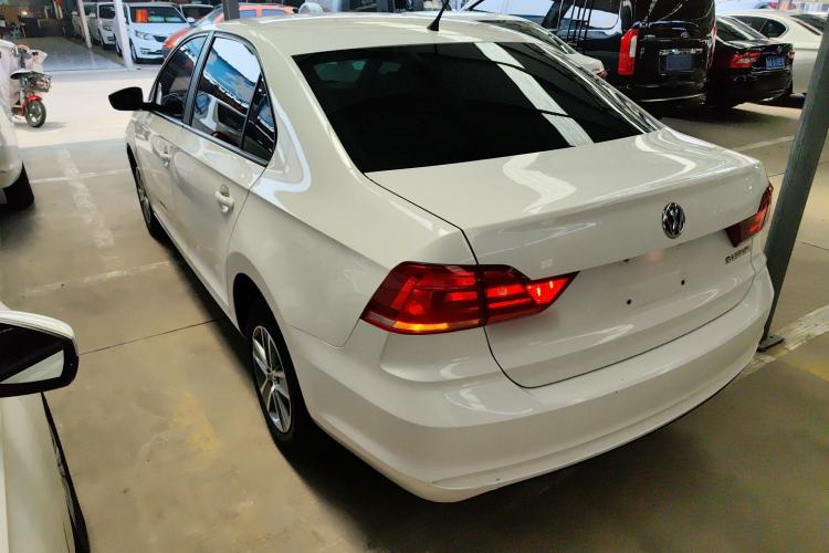 Used Volkswagen Santana 2021 1.5L Automatic Fashion Edition
