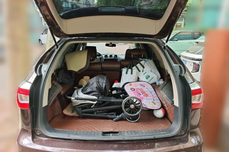 Used BYD S7 2015 2.0T Upgraded Automatic Flagship Version Trunk