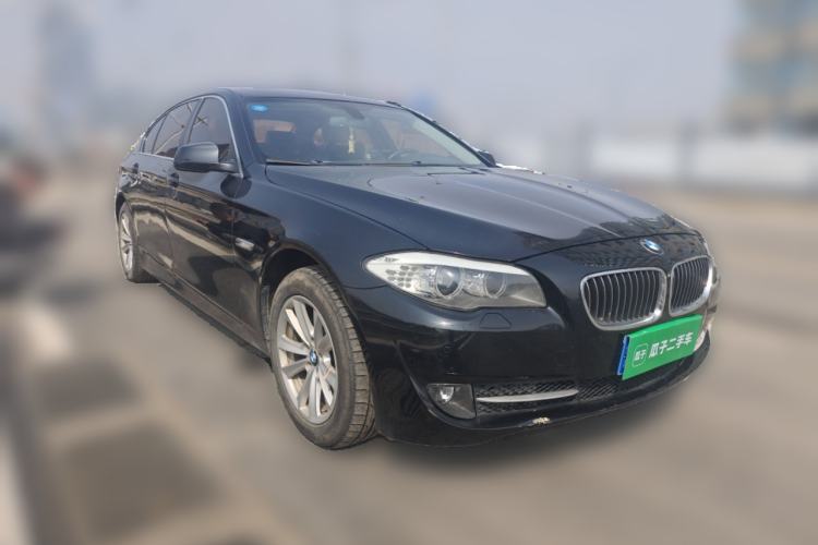 Used BMW 5 Series 2013 525Li Luxury Model
