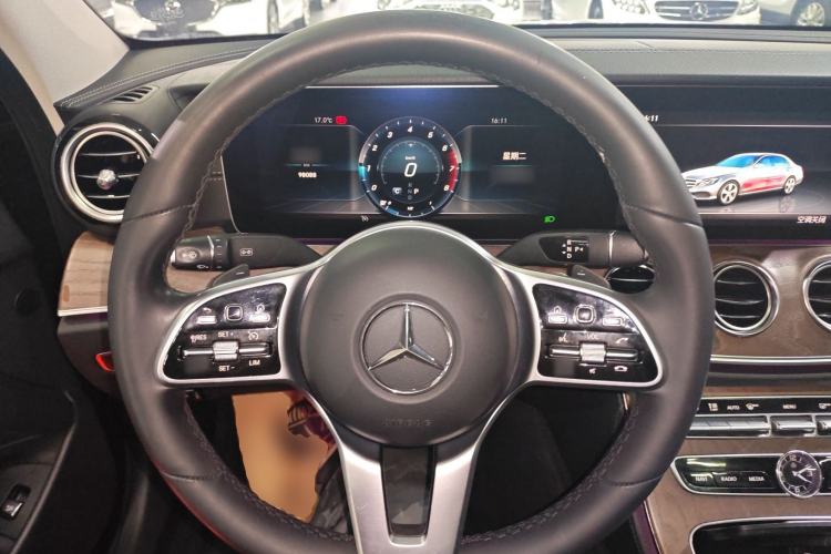 Used Mercedes-Benz E-Class 2020 Facelift E 300 L Stylish Edition Steering Wheel