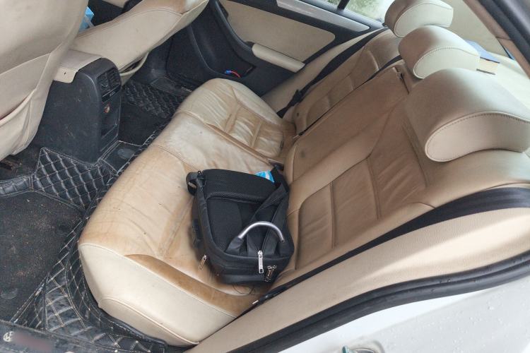 Used Volkswagen Sagitar 2012 1.6L Automatic Comfort Edition
