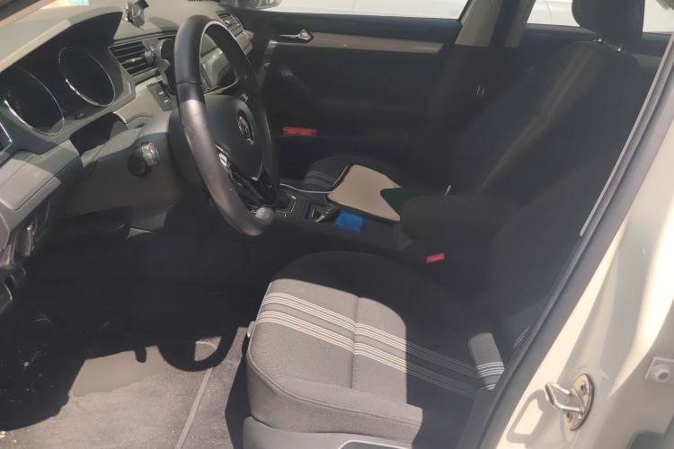 Used Volkswagen Lamando 2017 230TSI DSG Fashion Edition