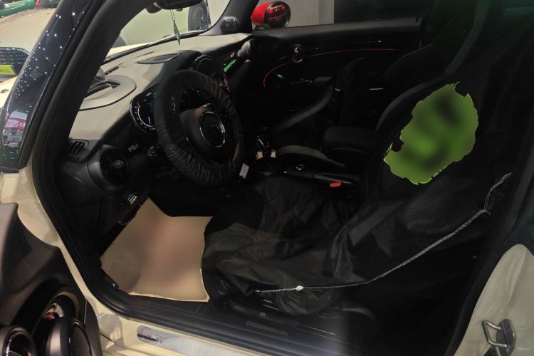 Used MINI JCW 2023 2.0T JOHN COOPER WORKS Pat Moss Commemorative Edition Left Front Seat