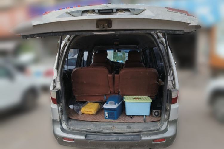 Used JAC Group Refine 2015 1.9T Shuttle Long Wheelbase Standard HFC4DB1-2C Trunk