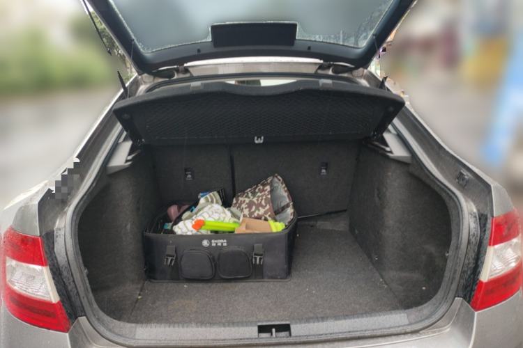 Used Skoda Octavia 2015 1.6L Manual Yijun Edition
