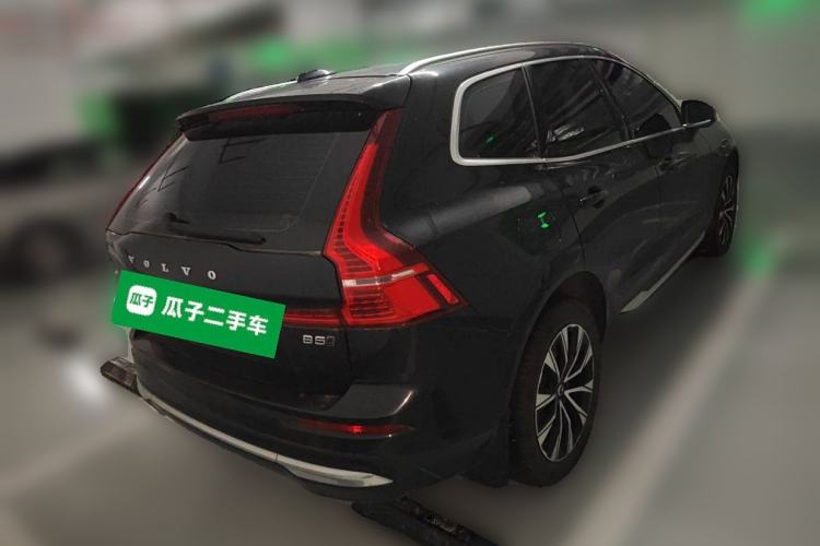 Used Volvo XC60 2023 B5 4x4 Smart Luxury Edition