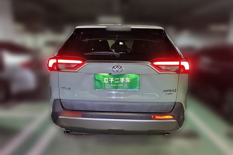 Used Toyota RAV4 2020 2.0L CVT Four-Wheel Drive Prestige Edition