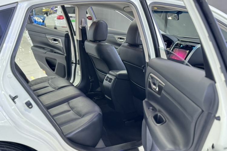 Used Nissan Teana 2013 2.0L XL Comfort Edition
