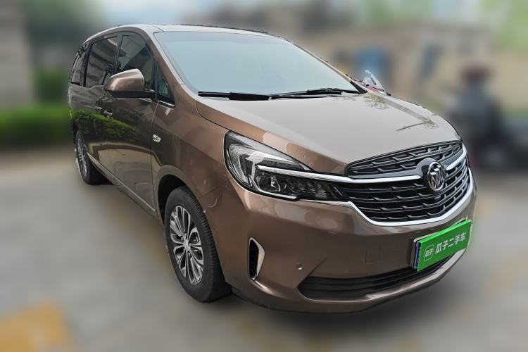 Used Buick GL8 2020 Land Business Class 652T Premium Model Front Right 45 Deg