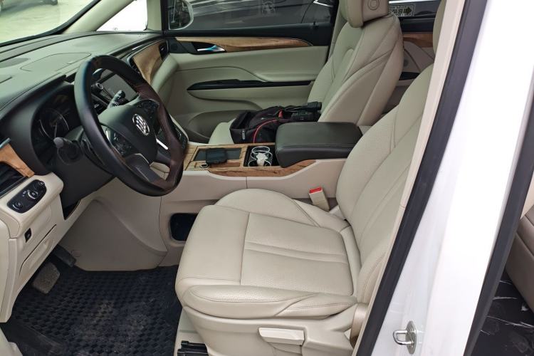 Used Buick GL8 2018 ES 28T Comfort Model China VI Standard Left Front Seat