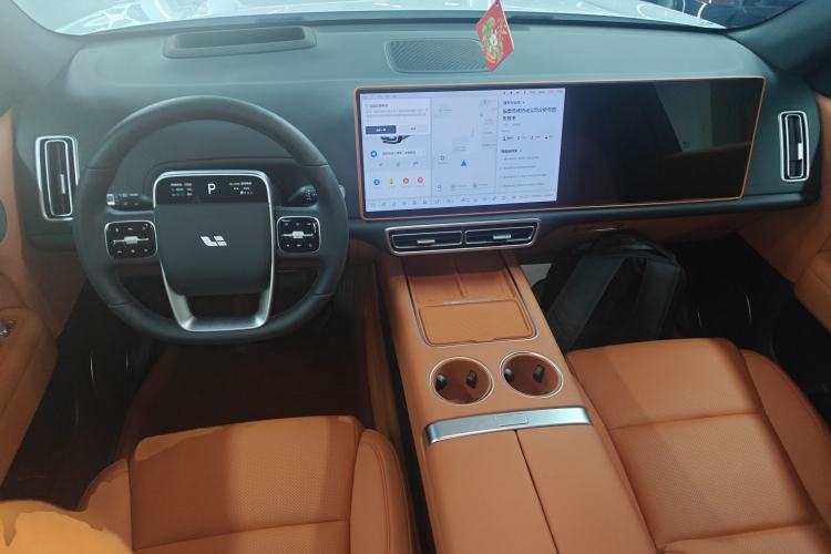 Used Li Auto L6 2025 Pro Smart Refresh Edition
