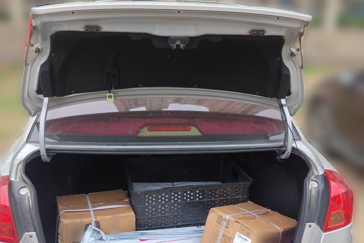 Used Buick Excelle 2013 1.5L Manual Classic Model
