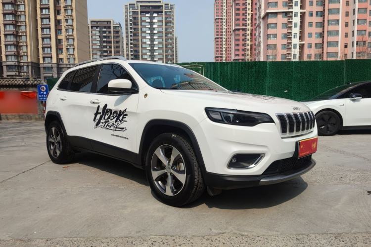 Used Jeep Cherokee 2019 2.0T Four-Wheel Drive Explorer Edition China V
