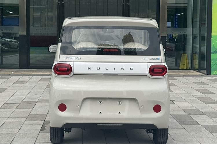 Used Wuling Hongguang MINIEV 2024 3rd Generation 215km Youth Edition