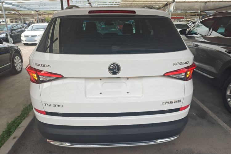 Used Skoda Kodiaq 2018 Facelifted TSI330 5-Seater Two-Wheel-Drive Luxury Enjoyment Edition Rear