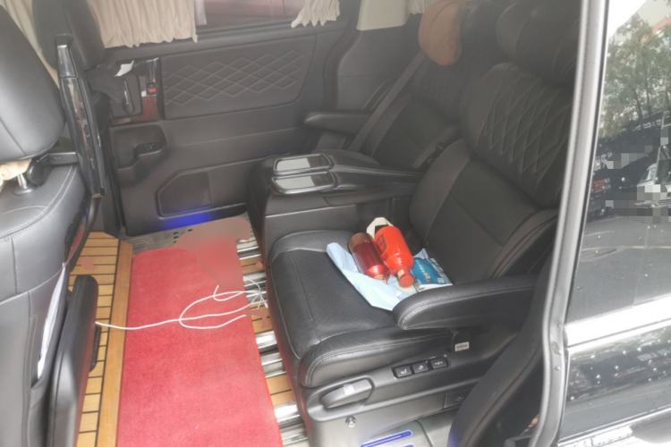 Used Honda Elysion 2019 2.0L Hybrid Supreme Edition