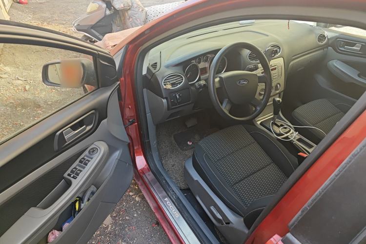 Used Ford Focus 2013 Hatchback Classic 1.8L Automatic Base Model