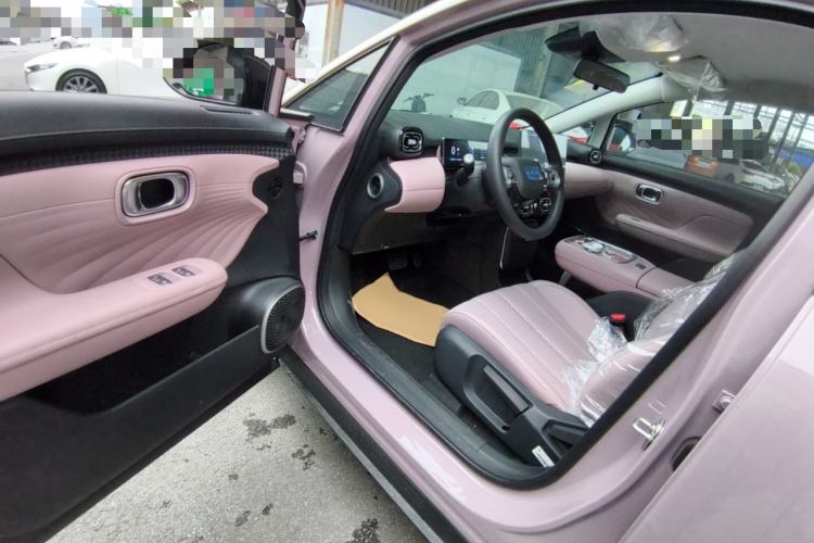 Used AION UT 2025 330 Starlight Edition