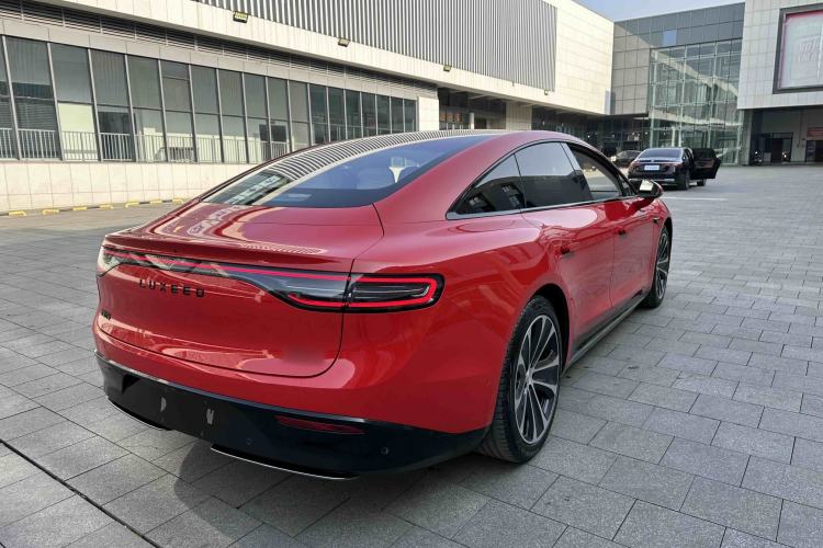 Used Hima Luxeed S7 2025 785 km Ultra