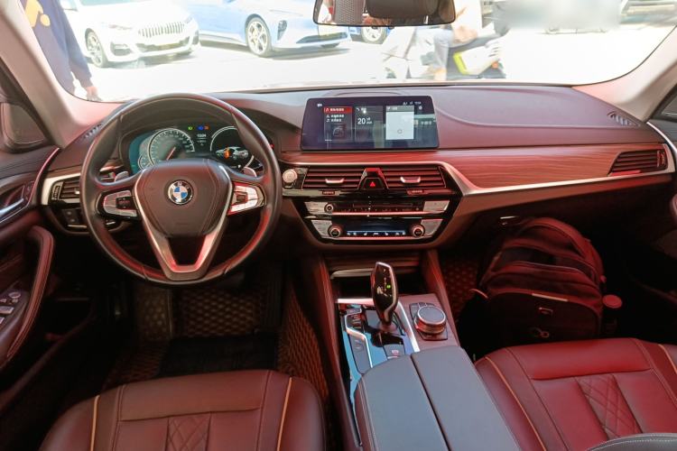 Used BMW 5 Series 2018 Facelifted 530Li Luxury Edition Premium Package