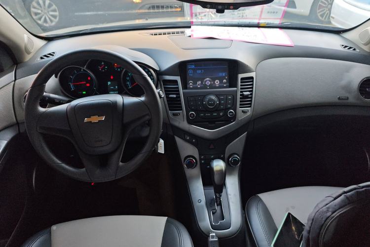 Used Chevrolet Cruze 2013 1.8L SE AT