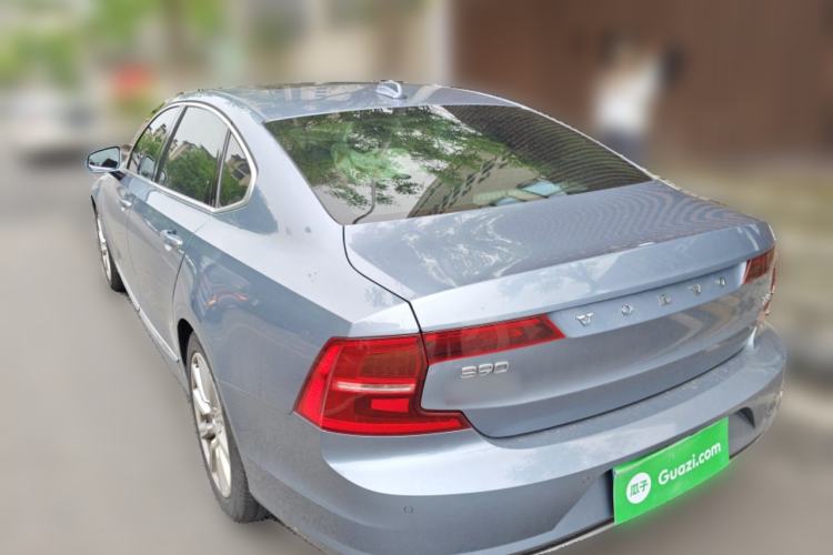Used Volvo S90 2020 T5 Zhiyi Luxury Edition Rear Left 45 Deg