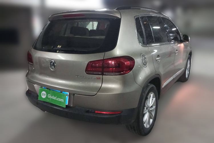 Used Volkswagen Tiguan 2015 1.8TSI Automatic Two-Wheel Drive Comfort Edition Rear Right 45 Deg