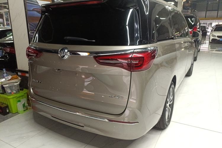 Used Buick GL8 2022 ES Landtrek 653T Comfort Edition