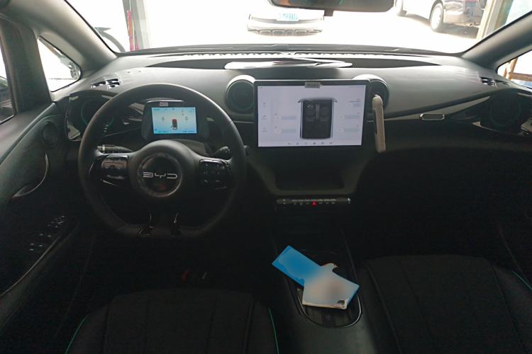 Used BYD Dolphin 2024 Honor Edition 420km Fashion Version
