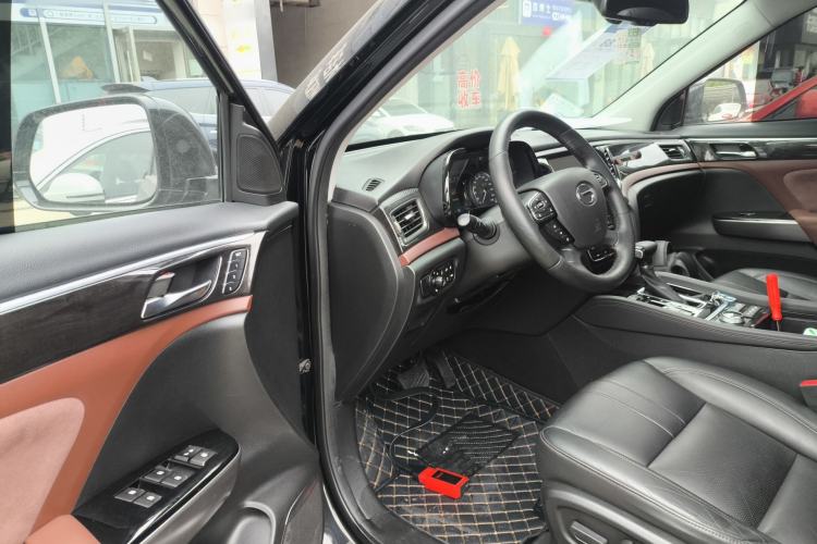 Used GAC Trumpchi GS8 2017 320T Four-Wheel Drive Luxury Smart Connectivity Version (7 Seats)